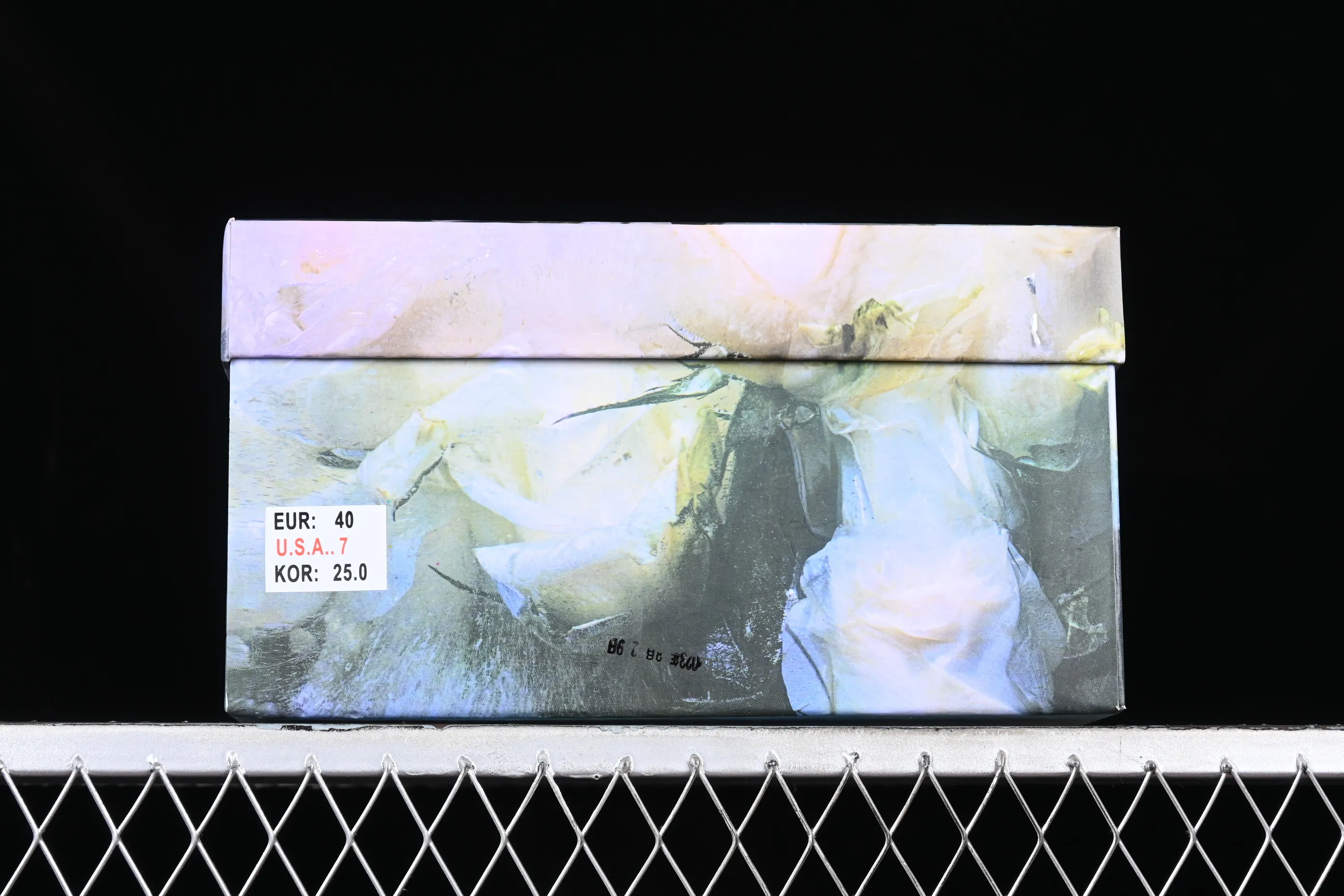 All Categories Nk SB Dunk Series Nk SB Dunk Low Low-top sneakers Customized large box Nk Dunk Low Panda Prank-Psychedelic Love SB strap low-top casual sneakers CW1590-100